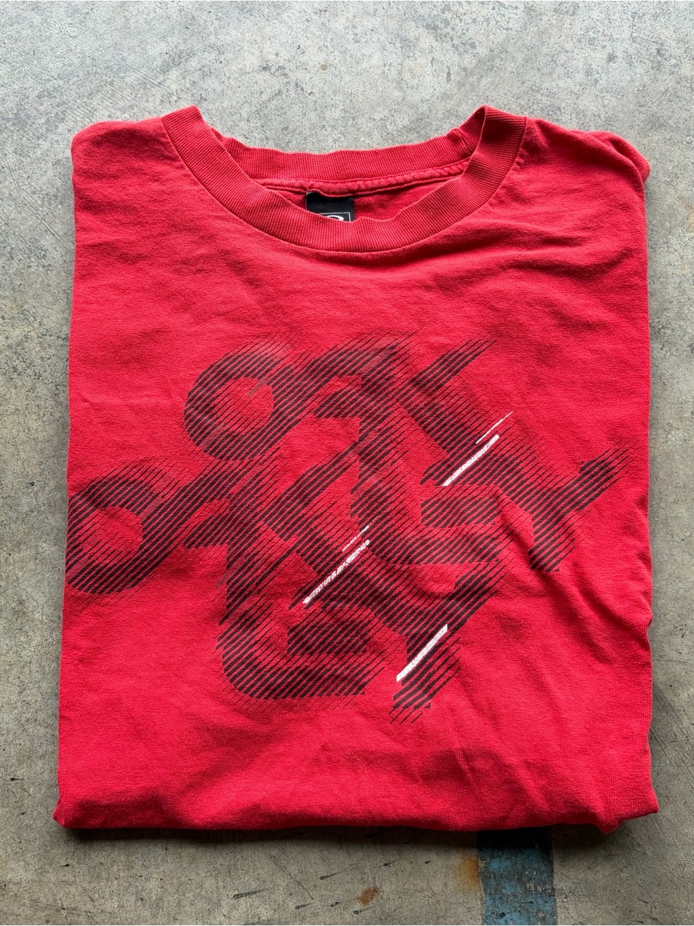 Vintage Oakley Y2K Red Mens T Shirt Crew Neck Short Sleeve